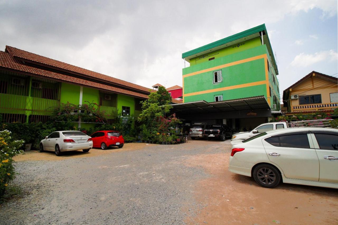 פאטאיה Khanidta Resort מראה חיצוני תמונה